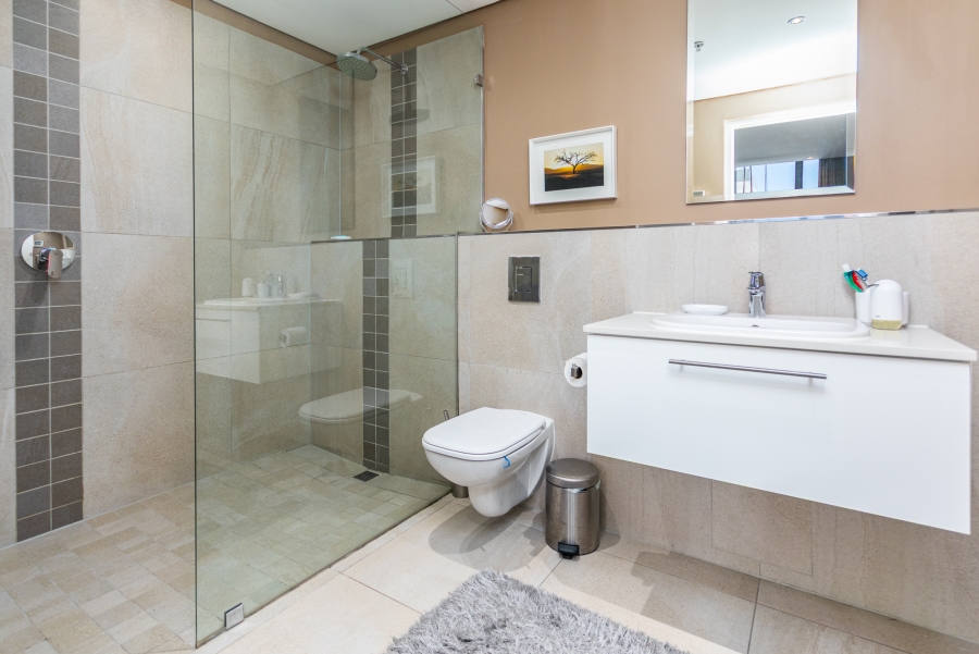 To Let 1 Bedroom Property for Rent in Foreshore Western Cape